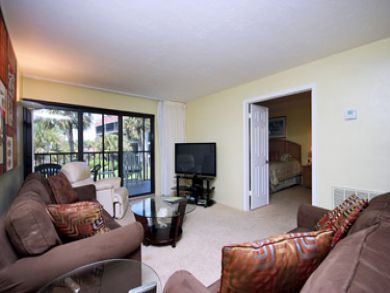 Two Bedroom Condo on the Beach in Sanibel with Gulf Views