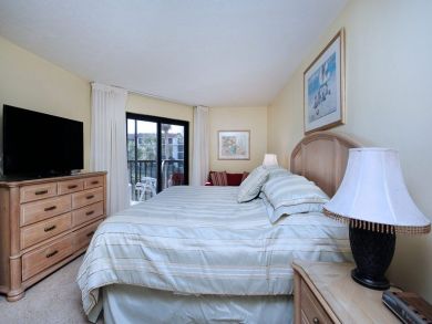 Two Bedroom Condo on the Beach in Sanibel with Gulf Views