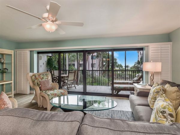 Boutique Beach Complex on Sanibel Island 3 Bedroom Condo