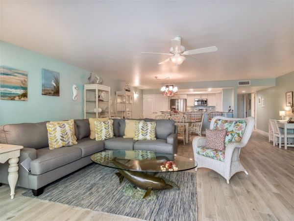 Boutique Beach Complex on Sanibel Island 3 Bedroom Condo