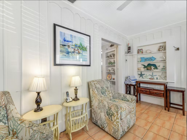 STEPS TO THE BEACH SLEEP 6 ANNA MARIA RENTAL