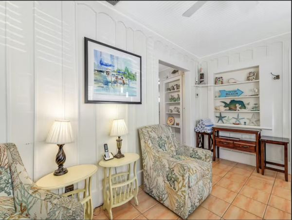 STEPS TO THE BEACH SLEEP 6 ANNA MARIA RENTAL