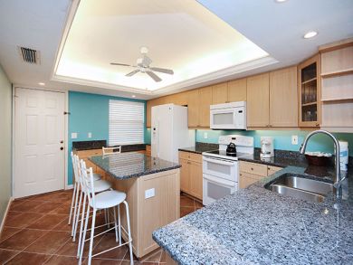 Sanibel Beach Vacation Condo