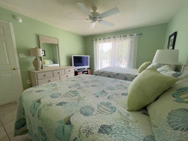 Siesta Key Lovely Rental View Today New In!