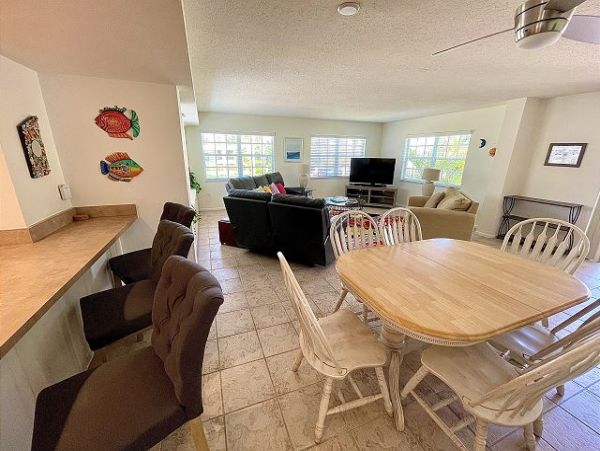 Siesta Key Lovely Rental View Today New In!
