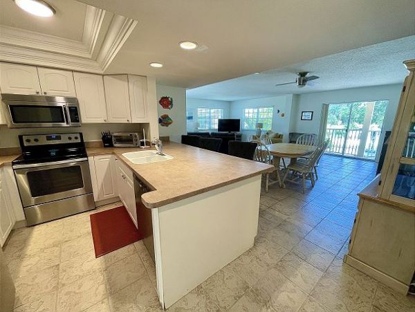Siesta Key Lovely Rental View Today New In!