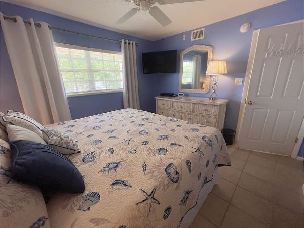 Siesta Key Lovely Rental View Today New In!