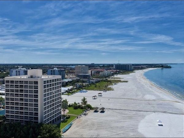 Siesta Key Lovely Rental View Today New In!