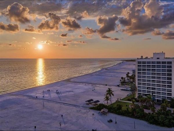 Siesta Key Lovely Rental View Today New In!