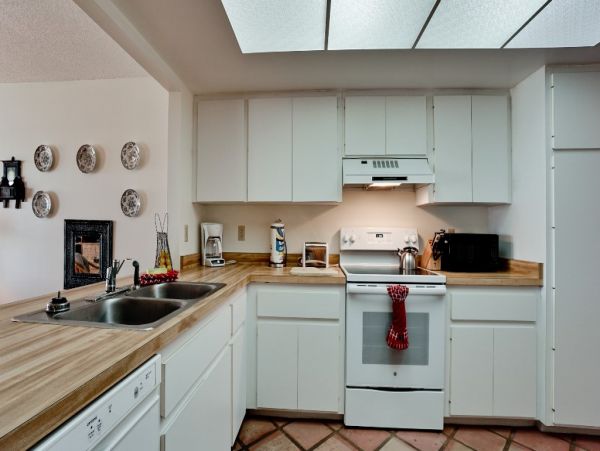 Bradenton Beach Vacation Rentals Across from Beach on Anna Maria Island