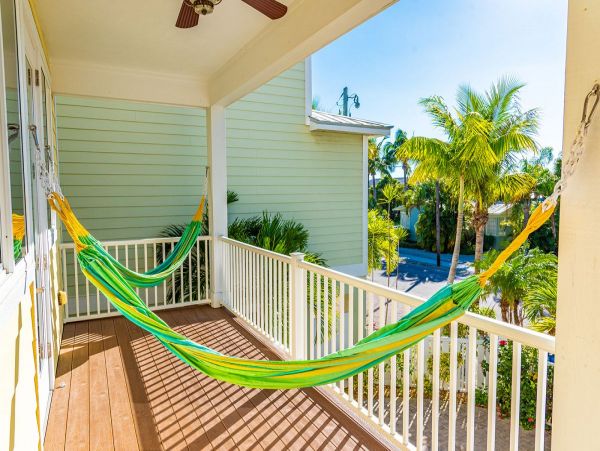 Four Bedrooms and Luxury All the Way - Holmes Beach Rental