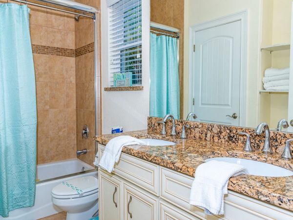 Four Bedrooms and Luxury All the Way - Holmes Beach Rental