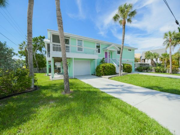 One of the Best Island Rentals Luxury with Three Bedrooms