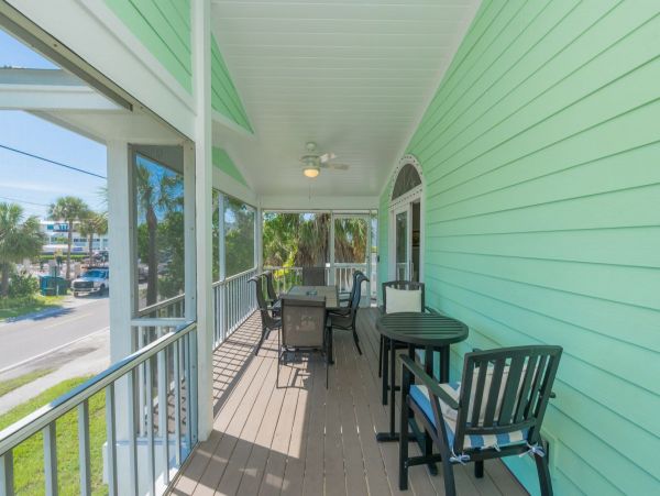 One of the Best Island Rentals Luxury with Three Bedrooms