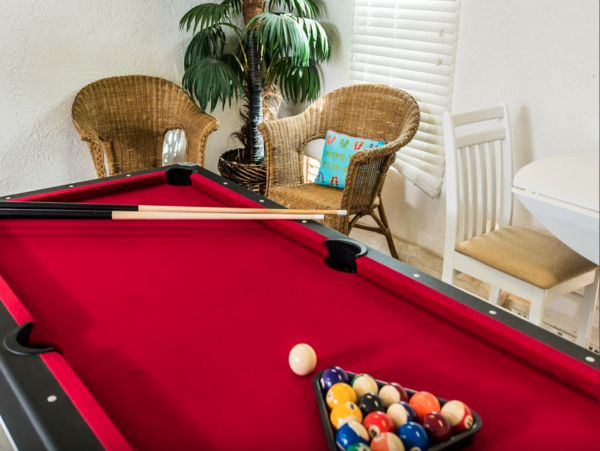 Sunny Three Bedroom Townhome with Private Beach Access