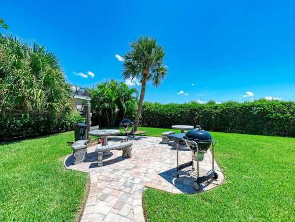 Three Bedroom Condo Rental Water Views Sleeps Six