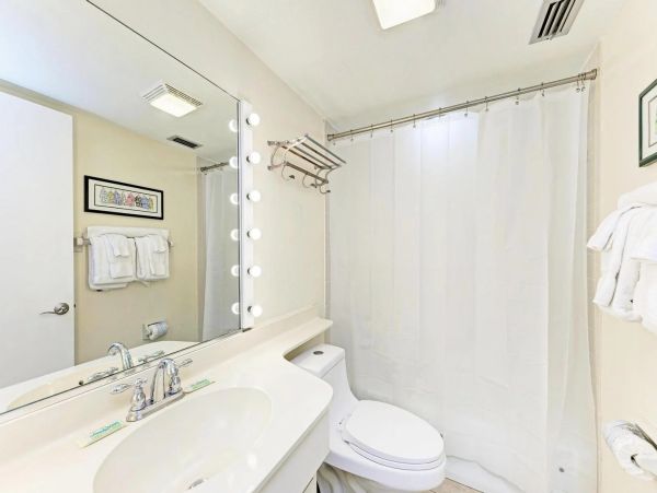 Three Bedroom Condo Rental Water Views Sleeps Six