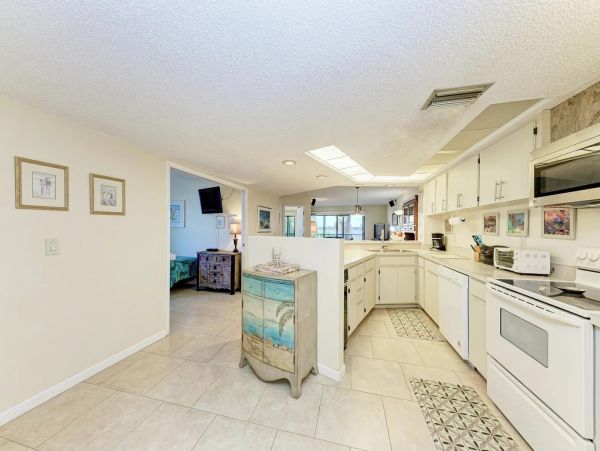Three Bedroom Condo Rental Water Views Sleeps Six