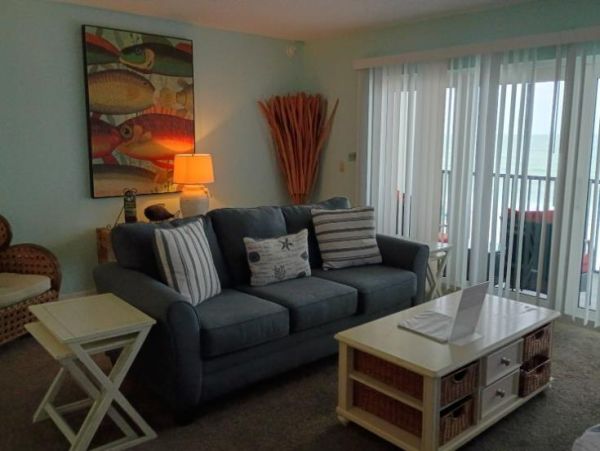 Direct Gulf Front 2 Bedroom vacation  Condo on Anna Maria