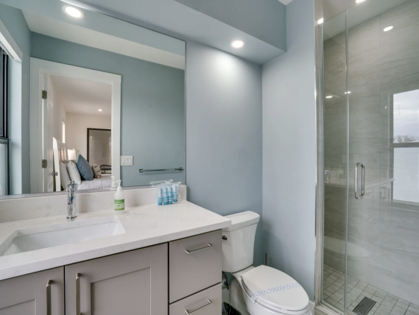 Holmes Beach Rental Condo Sleeps Six Guests Steps to Beach!