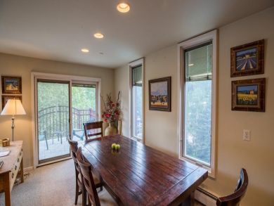 Vail Vacation Condo Sleeps Six Guests.