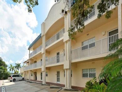 Siesta Key Vacation Condo with Beach and Bay Access