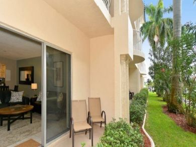 Siesta Key Vacation Condo with Beach and Bay Access