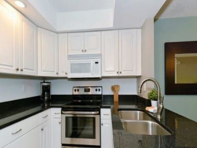 Siesta Key Vacation Condo with Beach and Bay Access