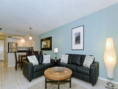 Siesta Key Vacation Condo with Beach and Bay Access