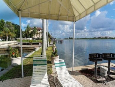 Siesta Key Vacation Condo with Beach and Bay Access