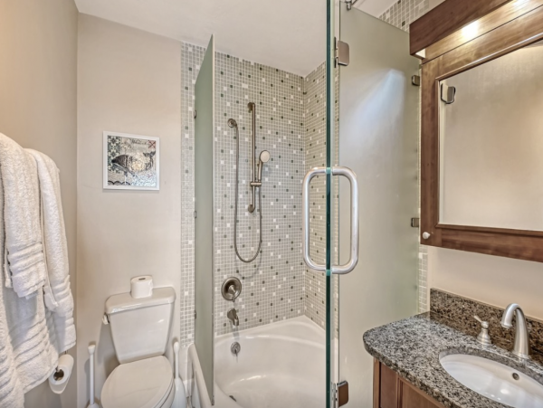Updated Four Bedroom Siesta Key Condo Sleeps 8 Gulf Views