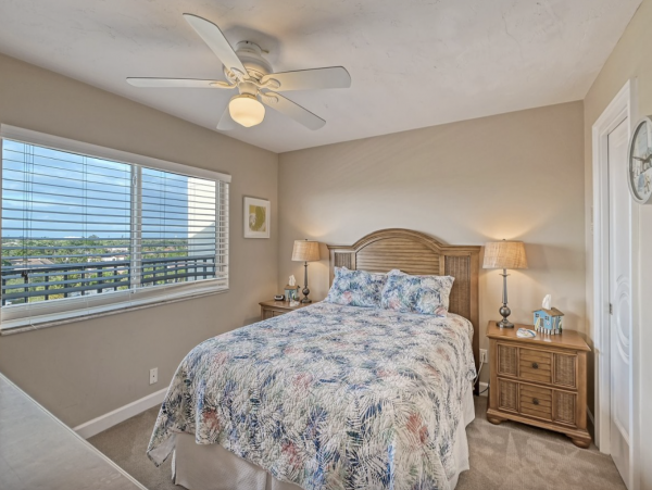 Updated Four Bedroom Siesta Key Condo Sleeps 8 Gulf Views