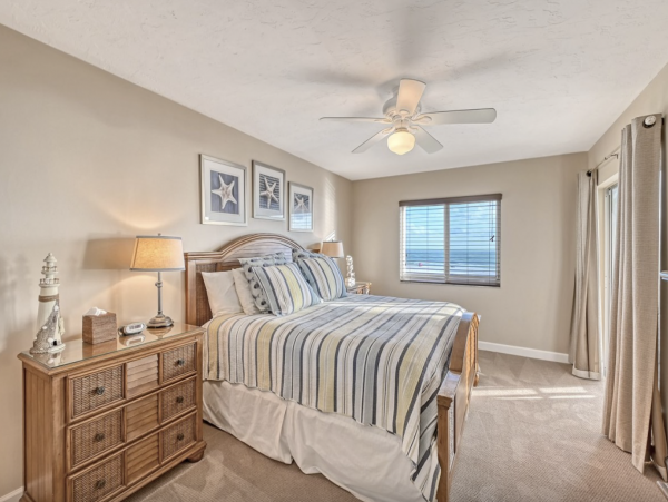 Updated Four Bedroom Siesta Key Condo Sleeps 8 Gulf Views