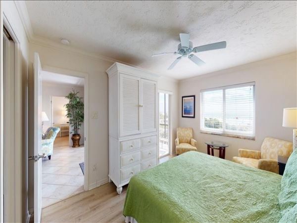 Three Bedroom Siesta Key Vacation Rental Sleeps 8 Guests