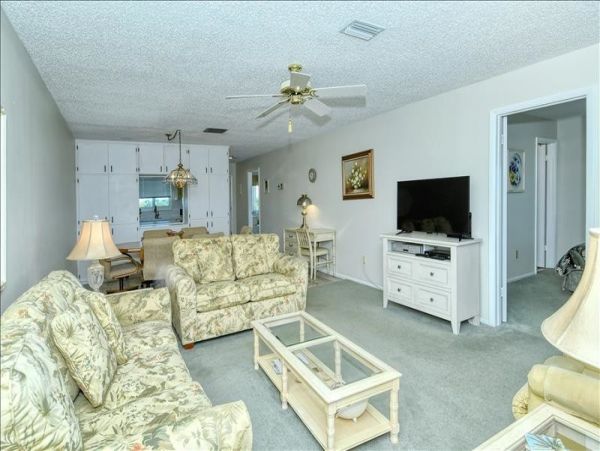Siesta Key Vacation Condo with Great Gulf Views Sleeps 6