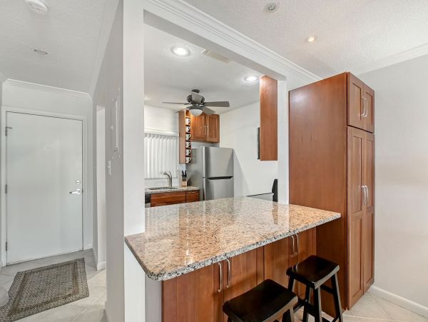 Siesta Key Vacation Condo Two Bedrooms Sleeps Four