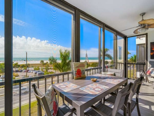 Full Gulf View Siesta Key Vacation Condo - Two Bedrooms