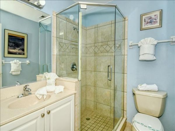 Siesta Key Vacation Condo Two Bedroom Walk to Beach