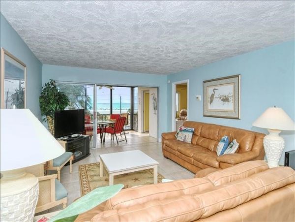 Siesta Key Vacation Condo Two Bedroom Walk to Beach