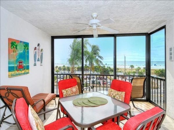Siesta Key Vacation Condo Two Bedroom Walk to Beach