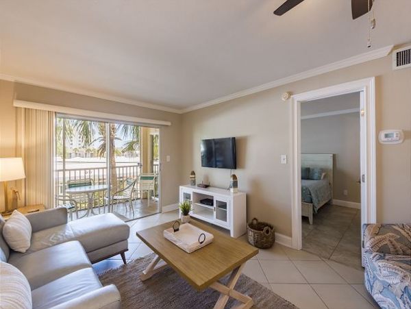 Siesta Key Beachfront condo