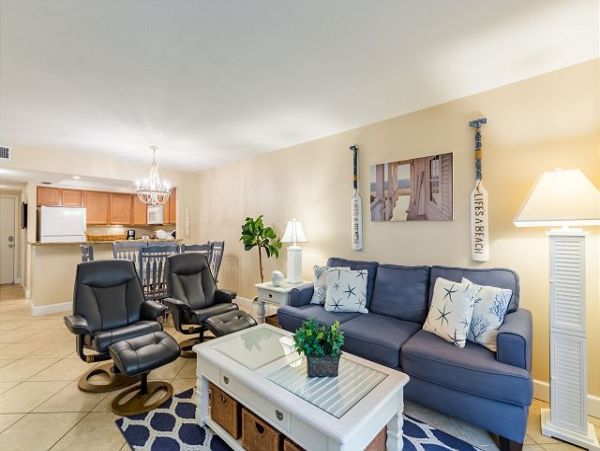 Siesta Key Beach Condo with 2 Bedrooms