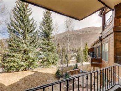 Ski in Ski Out 2 Bedroom Vacation Condo in Vail