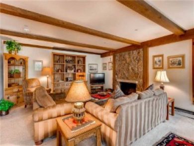 Ski in Ski Out 2 Bedroom Vacation Condo in Vail