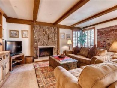 Ski in Ski Out 2 Bedroom Vacation Condo in Vail