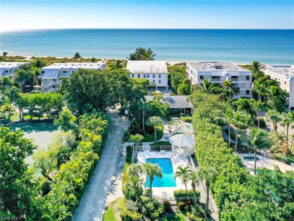 Sanibel Three Bedroom Condo Full Gulf View Communal Pool NEW ARRIVAL