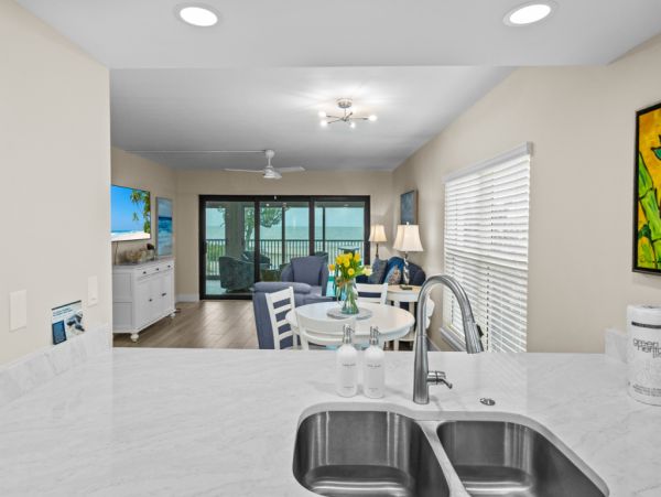 Sanibel Three Bedroom Condo Full Gulf View Communal Pool NEW ARRIVAL