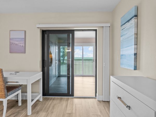 Sanibel Three Bedroom Condo Full Gulf View Communal Pool NEW ARRIVAL