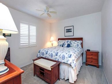 Sanibel Walk to Beach Two Bedroom Vacation Condo