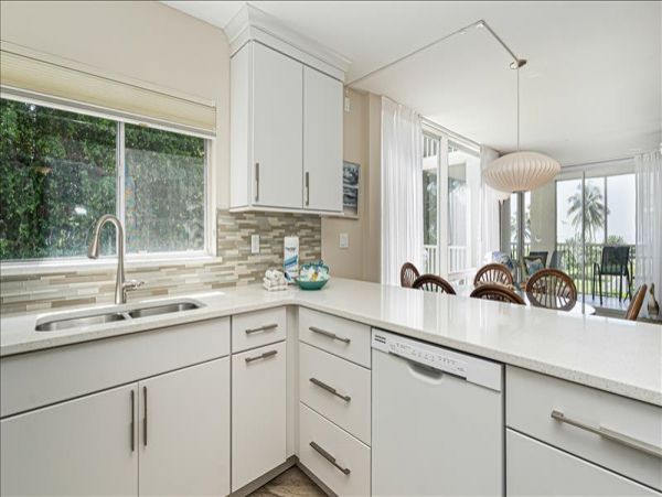 Sanibel Vacation Rental Condo Two Bedrooms